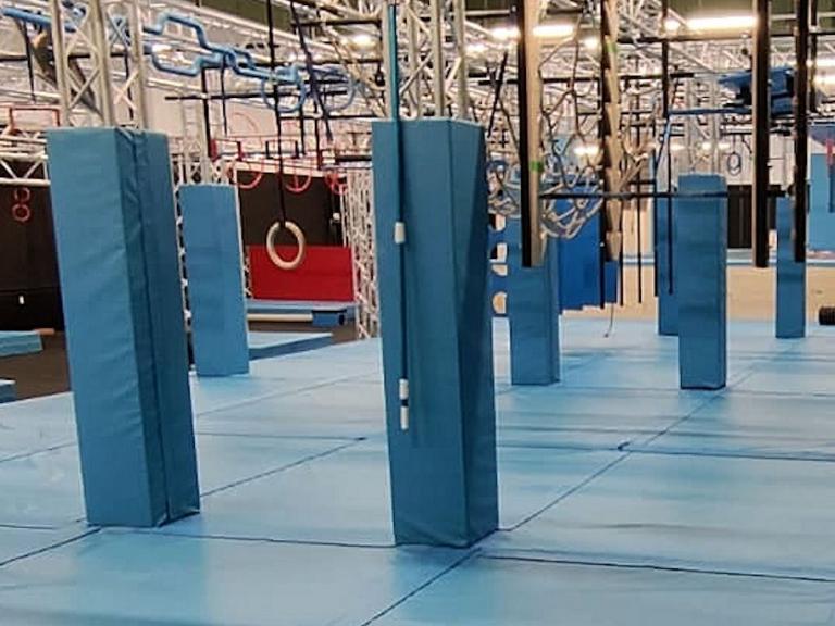 Ninja Produktpalette - Säulenschutz, Fallschutz, Obstacles