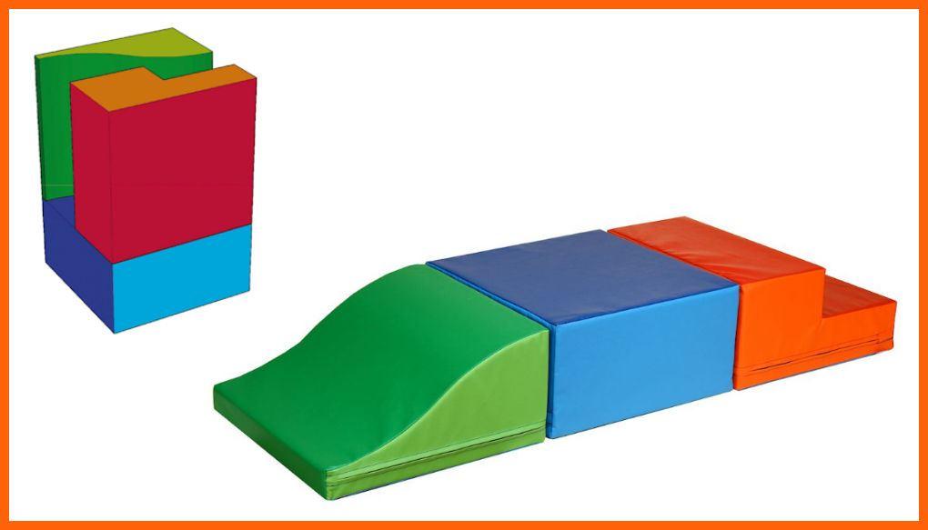 Bausteinsatz-Amelie-Bänfer - Damit das Spielen mit den Bewegungsbausteinen auch sicher ablaufen kann, sind die Kernmaterialien weich und der Bezug ist aus leichtem aber robustem Planenstoff hergestell Bausteinsatz-Amelie-Bänfer - Großbausteine Medi werden empfohlen für Kinder zwischen 2 und 4 Jahren
