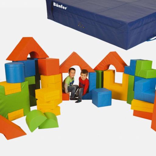 Bausteinsatz-Karl - die Großbausteine MAXI für Kinder ab 4 Jahren sind die am meisten verbreiteten Baumodule