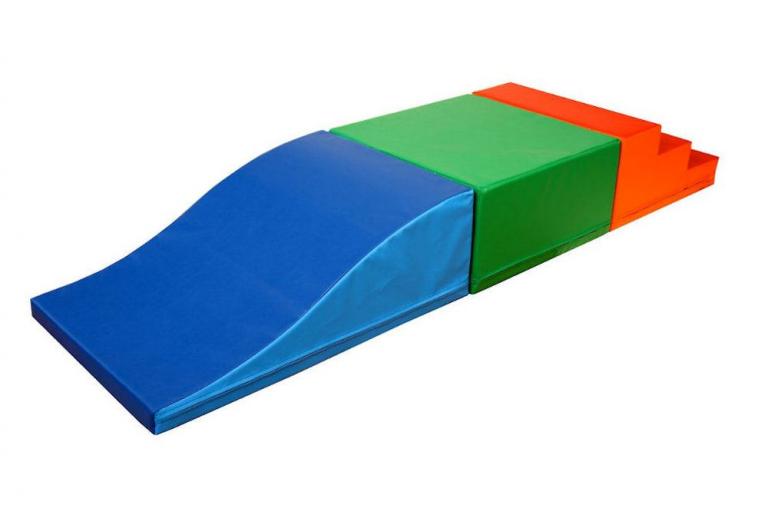 Bausteinsatz-Tobi-Bänfer - die Großbausteine MAXI für Kinder ab 4 Jahren sind die am meisten verbreiteten Baumodule