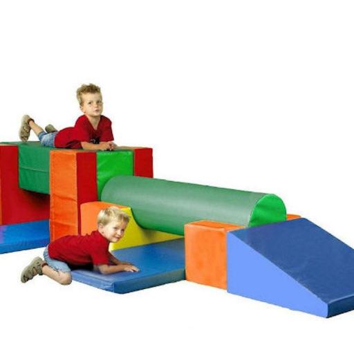 Bausteinsatz-Felix-Maxi - die Großbausteine MAXI für Kinder ab 4 Jahren sind die am meisten verbreiteten Baumodule