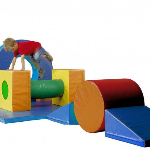 Bausteinsatz-Milo-Bänfer - die Großbausteine MAXI für Kinder ab 4 Jahren sind die am meisten verbreiteten Baumodule