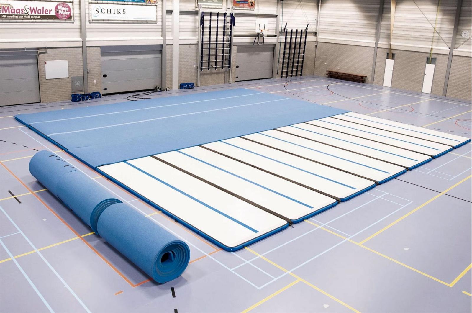 AirFloor P1 - Wettkampfboden - Der AirFloor von AirTrack Factory ist ein professionelles Trainingsgerät, das durch seine intelligente Bauweise, Langlebigkeit und Anpassungsfähigkeit überzeugt.  AirFloor P1 - Wettkampfboden - original AirTrack Factory - luftgefüllte Trainingsbahn