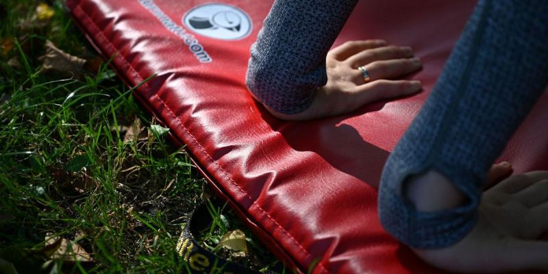 Die MY RED MAT ist eine Sonderedition unserer klappbaren Turnmatte.