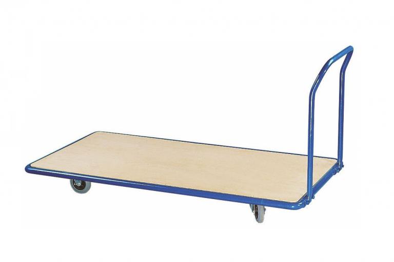 Der Mattenwagen von Bänfer zur griffbereiten Aufbewahrung von Turnmatten.